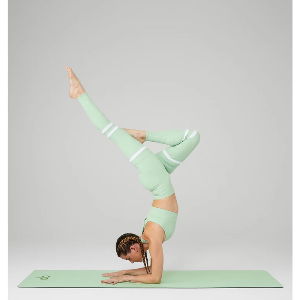 Alo Yoga x Warrior Yoga Mat x Honeydew NWOT